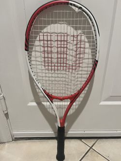 Wilson Pro Staff Wilson Federer Precision L 3 -110 Adult/Teen Recreational Tennis Racket -