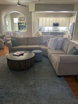 Sofa/3-Part Sectional