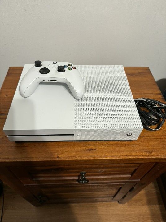 Xbox One S 