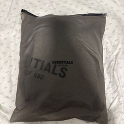 Essential Hoodie 