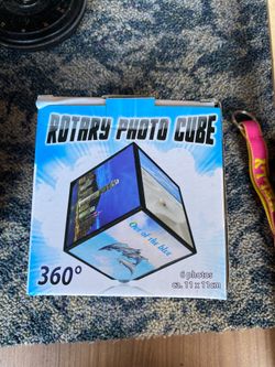Photo cube