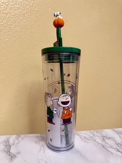 Starbucks x Peanuts Snoopy Clear Tumbler Cup Green Lid & Straw Pumpkin Topper