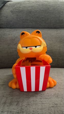 Garfield Popcorn Bucket