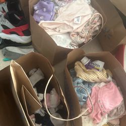 TONS OF BABY GIRL CLOTHES