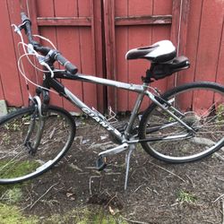Very Nice Lightweight 18 Speed St. Bike 26 Inch Only $125
