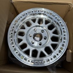 KMC GRENADE BEADLOCK WHEELS 17x8.5 MACHINED FINISH 1700$ SET OF FOUR PAYMENT PLANS AVAILABLE