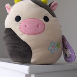 BNWT Easter 8inch Conner The Cow Squishmallows 