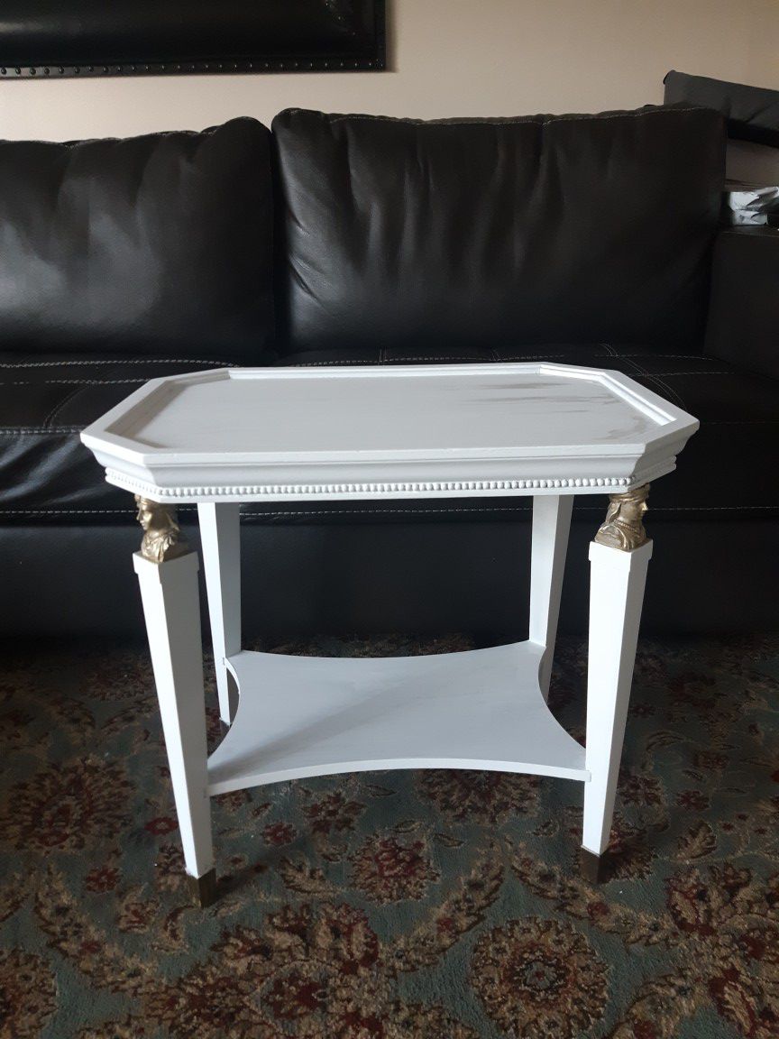 White Bombay side table with gold faces