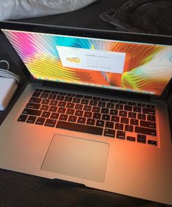 Apple MacBook 13” Laptop - w/ Charger