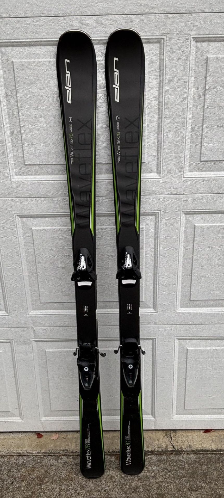 Skis Elan 160 cm. Women’s ( 2016)