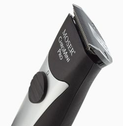elektronisk i gang Typisk Hair Trimmer- Moser 1591 ChroMini Pro Professional Cordless Hair Trimmer  Black With Extra Accessories. Made in Germany. Almost Brand New for Sale in  Brooklyn, NY - OfferUp