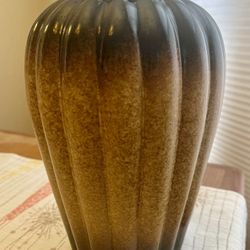 Vintage 1970s California “Pottery Craft USA” 9-1/4” Vase