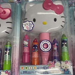 Hello Kitty Cosmetic Set 