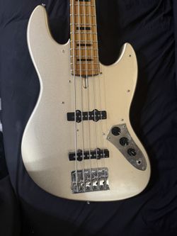 Marcus Mikler V5