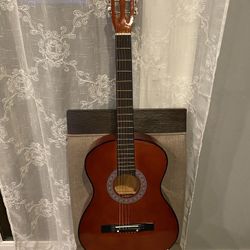 ACOUSTIC GUITAR 