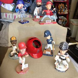 Collectible Baseball Bobble Heads