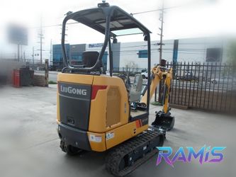 2022 Liugong 9018F Mini Excavator - $18,900