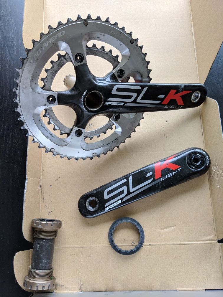 FSA SL-K Light Carbon Crankset - Bike