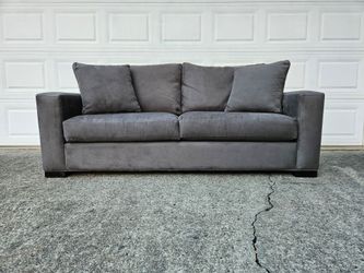 Room and Board Sofa / Couch $1100 Off Retail