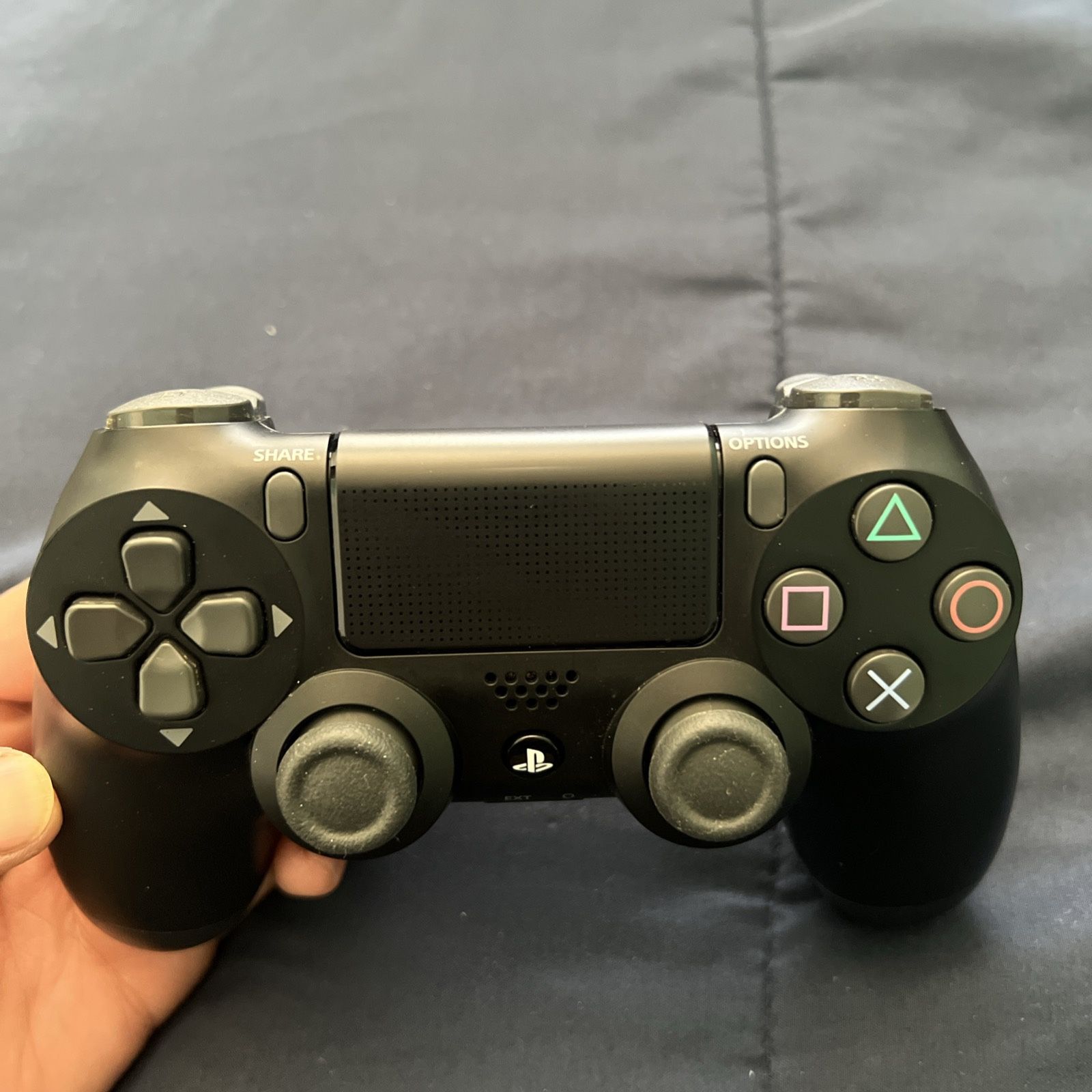 PS4 Controller