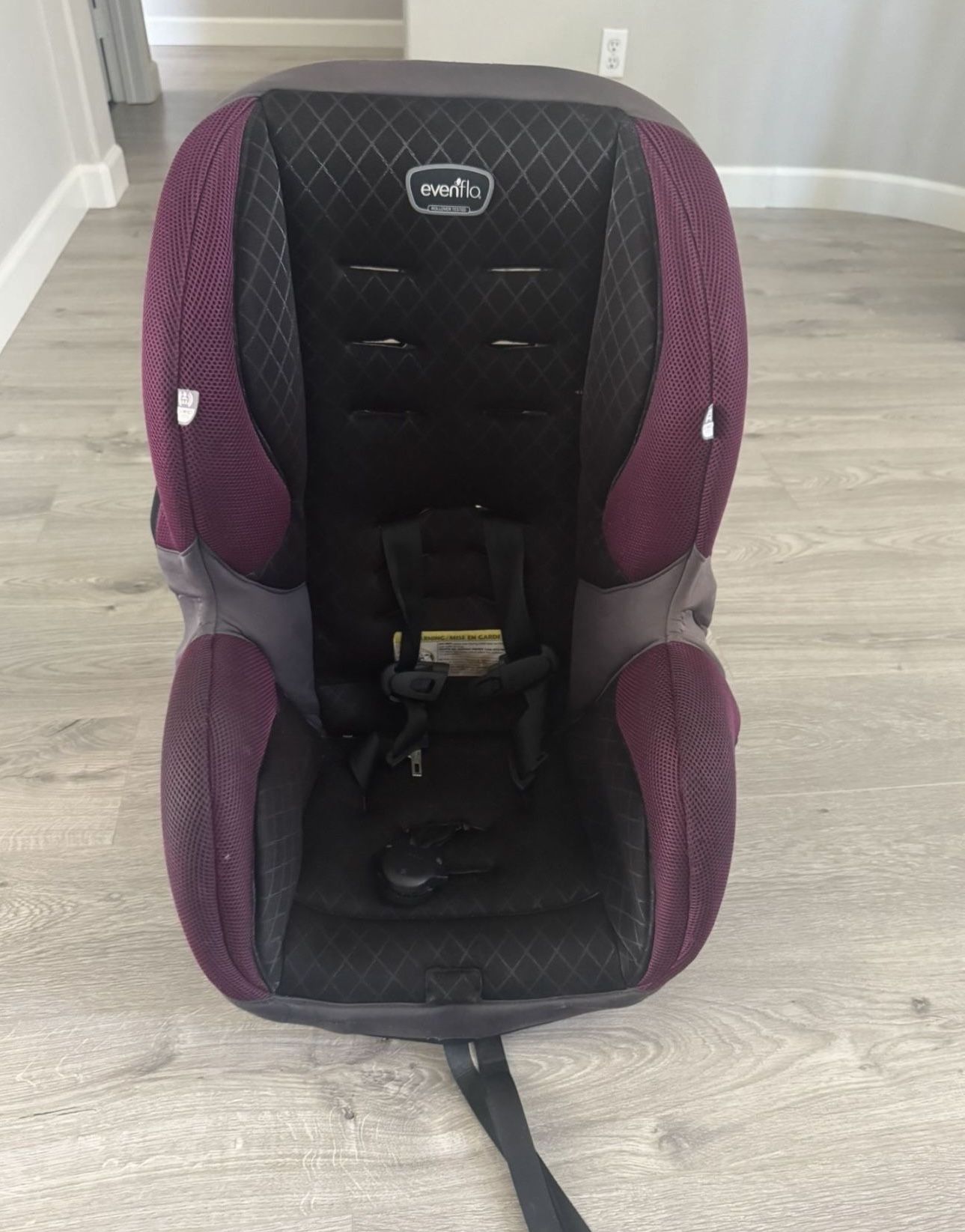 Evenflo Car seat
