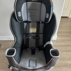 Graco Extend2Fit Child Car seat 
