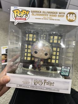 Harry Potter Funko Pop. Ollivander With Ollivanders Wand Shop
