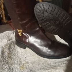 Michael Kors Brown Boots.in EXCELLANT Shape Size 9.5