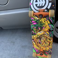 Element Skateboard 