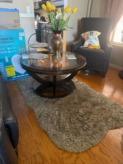 Living room coffee table/ set of 3