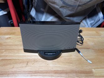 Bose speaker