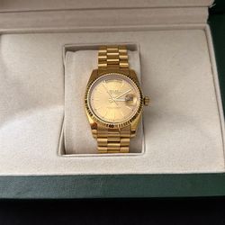 Rolex Day-Date President Champagne Solid 18k Yellow Gold Watch New Style 118238