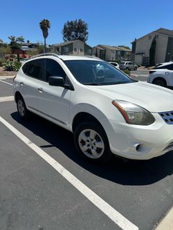2015 Nissan Rogue Select
