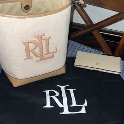 Lauren Ralph Lauren Bucket Bag & Wallet Set