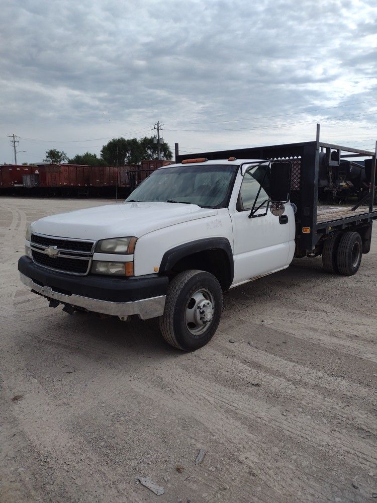 2006 Chevy 1 Ton