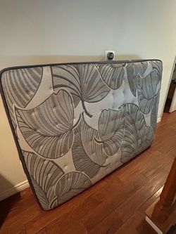 Full Size Mattress