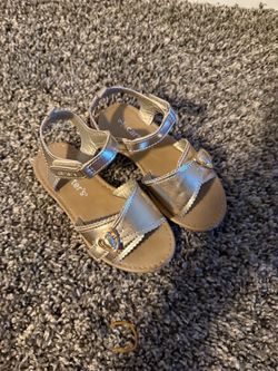 Toddler shoes