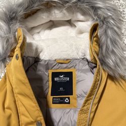 FAUX FUR-LINED PARKA