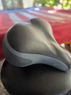 Bike saddle cloud 9.  20 bucks or best offer