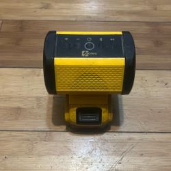GOKYES battery-powered Bluetooth speaker