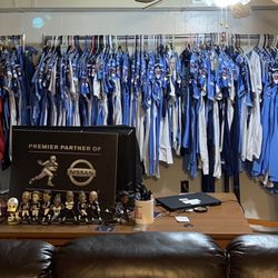 Looking for Tennessee Titans game worn jerseys and helmets