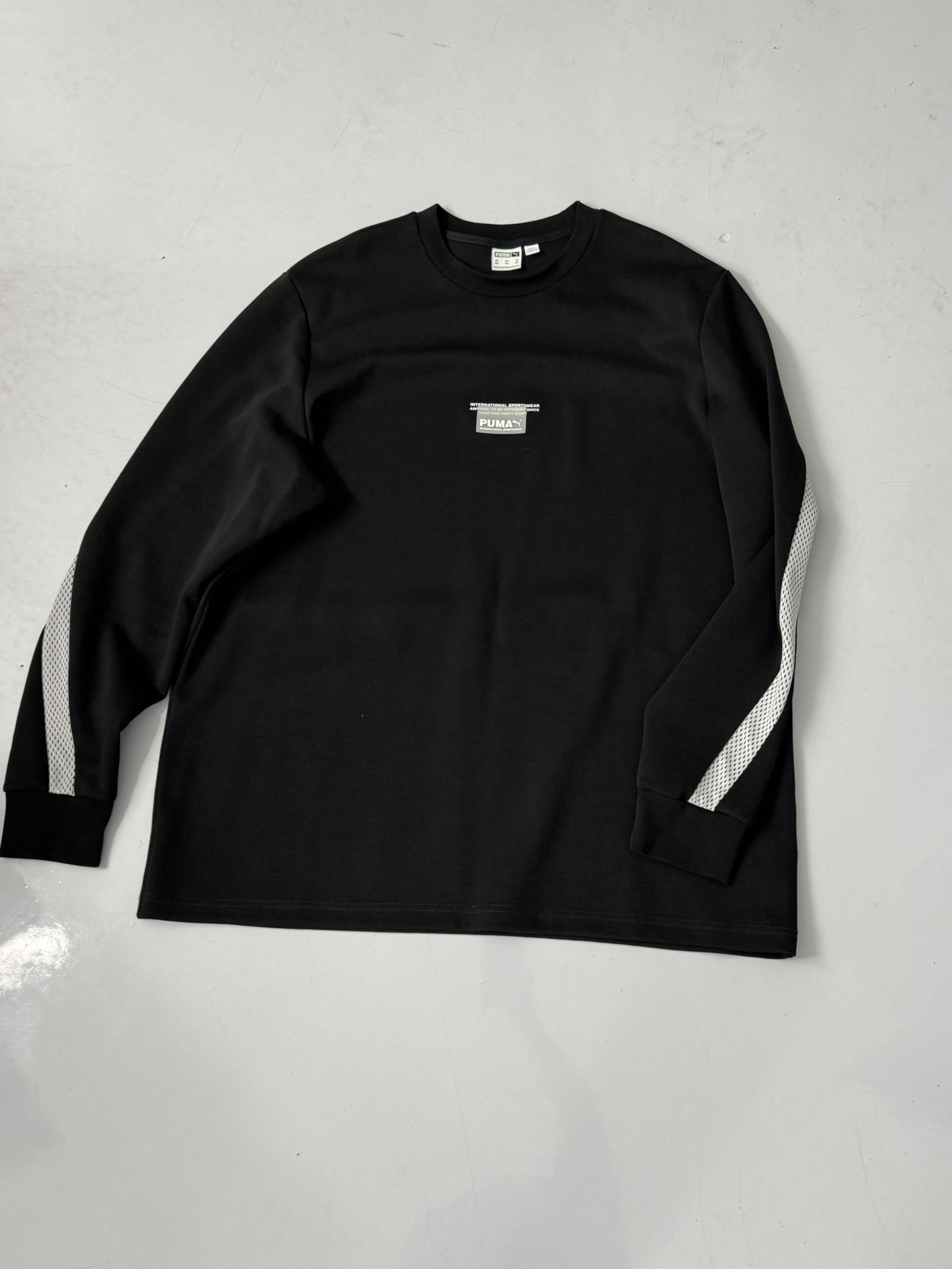 Men’s Puma Long Sleeve Sweatshirt