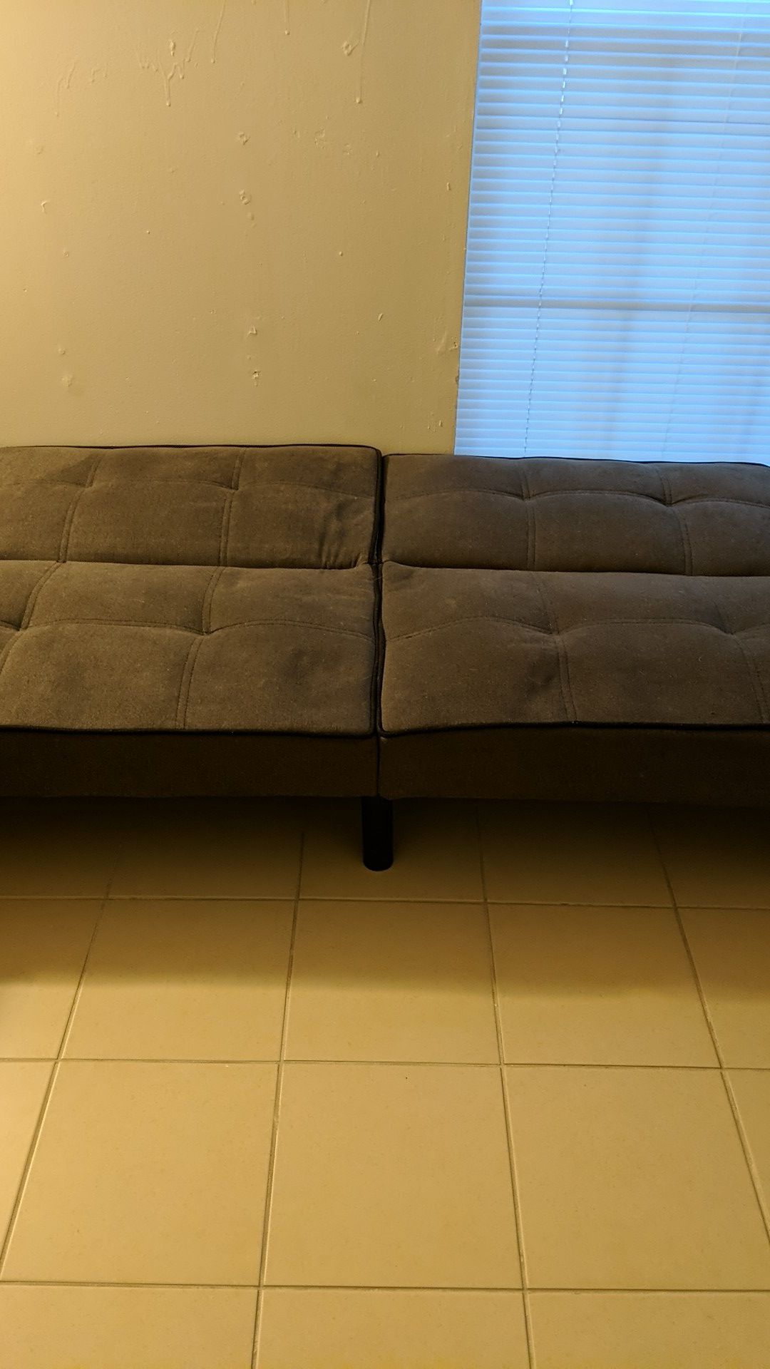 Couch / futon