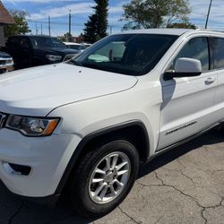 2018 Jeep Grand Cherokee Laredo 