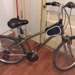 26 Inch Raleigh Bicycle, 15 Speed