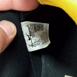 Nike Force 1's Low PRM Sail/black/white/red