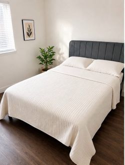 Bed Frame + IKEA Pocket Spring Mattress – Excellent Condition, Queen size