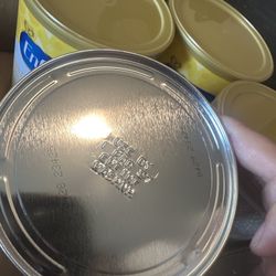 4 Yellow Cans