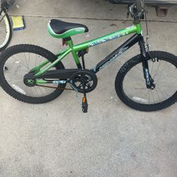 2 Kids Bikes