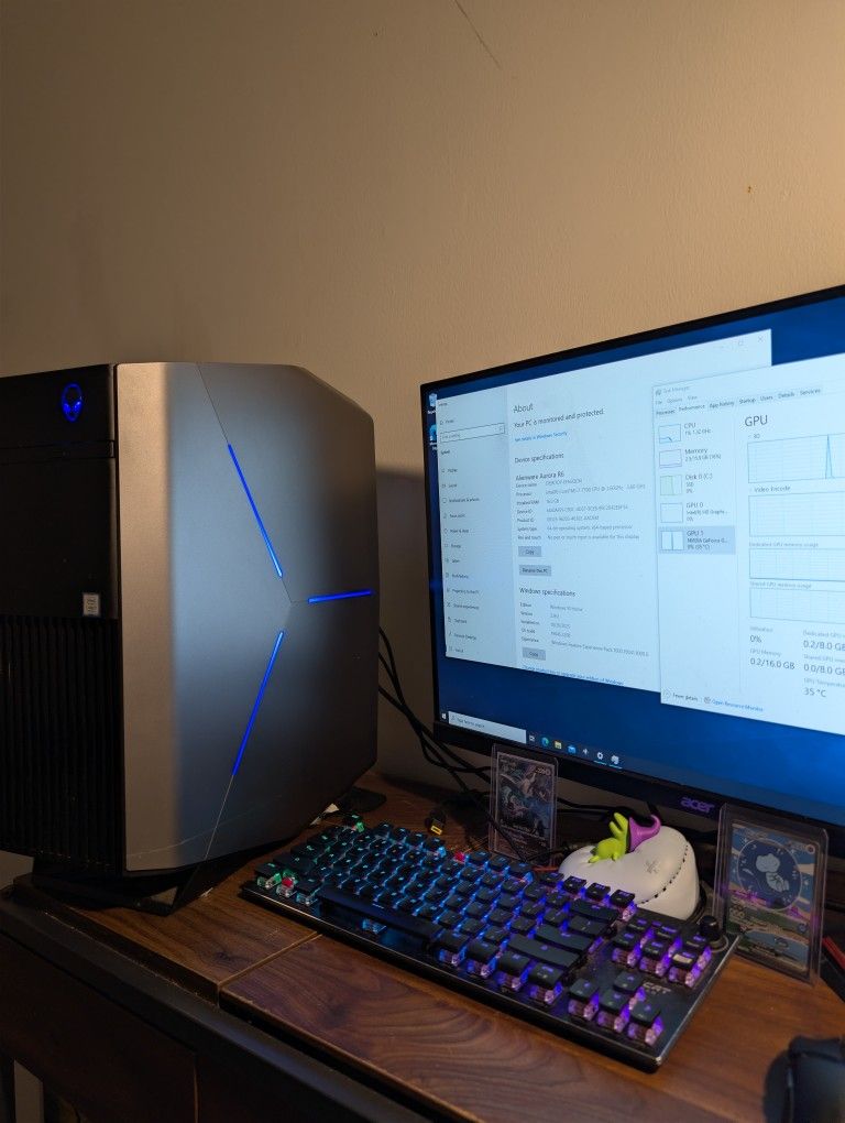 Alienware Aurora R6 Gaming PC Tower (i7-7700, GTX 1070, 16GB)